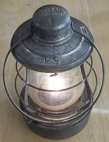 eveready lantern